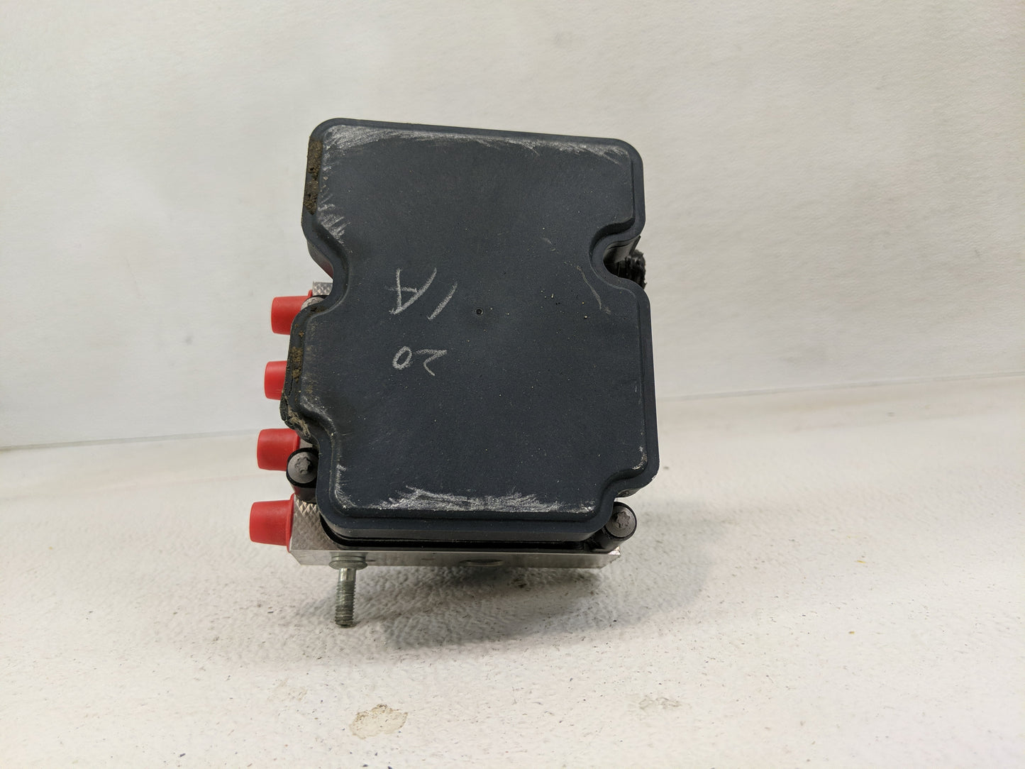 2018 Nissan Rogue Sport ABS Pump Control Module Replacement P/N:47660 6MA2A Fits OEM Used Auto Parts - Oemusedautoparts1.com