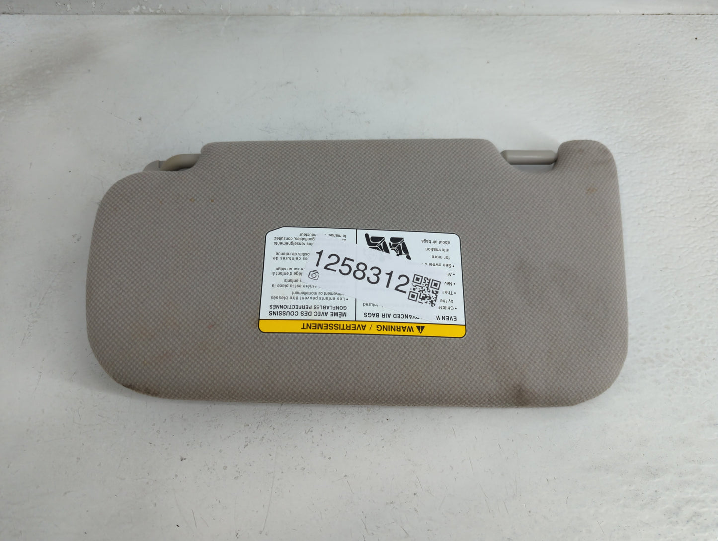 2013-2019 Nissan Sentra Sun Visor Shade Replacement Passenger Right Mirror Fits Fits 2012 2013 2014 2015 2016 2017 2018 2019