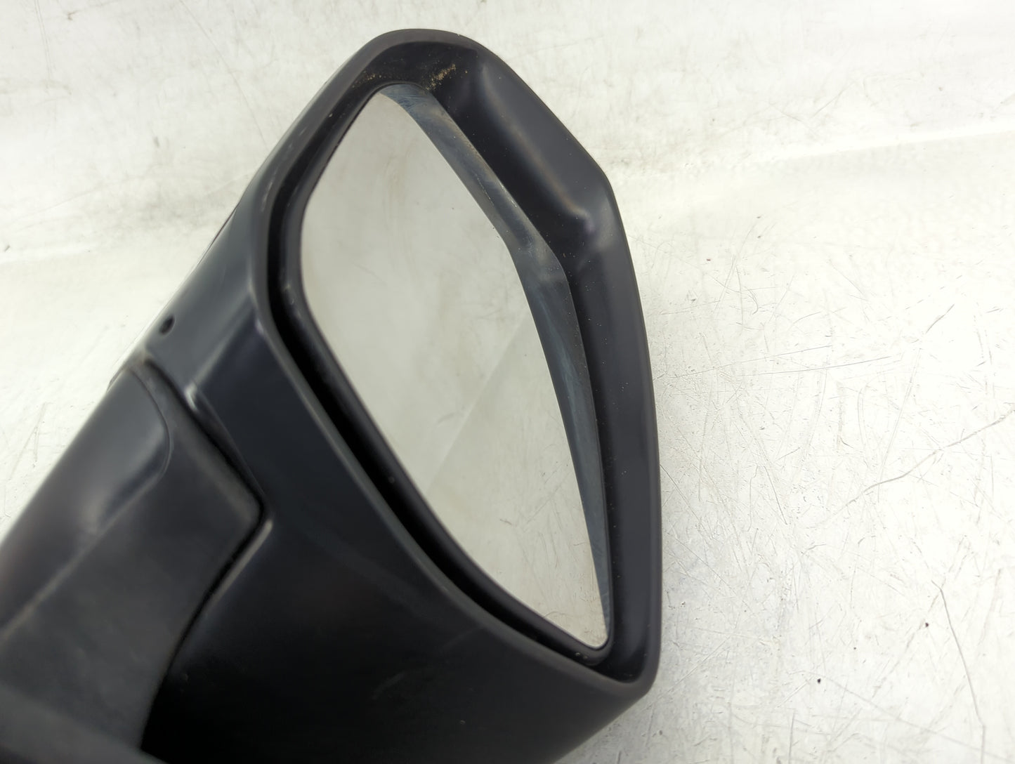 2016-2019 Nissan Sentra Driver Side View Mirror - Left Door Mirror OEM Used - Oemusedautoparts1.com