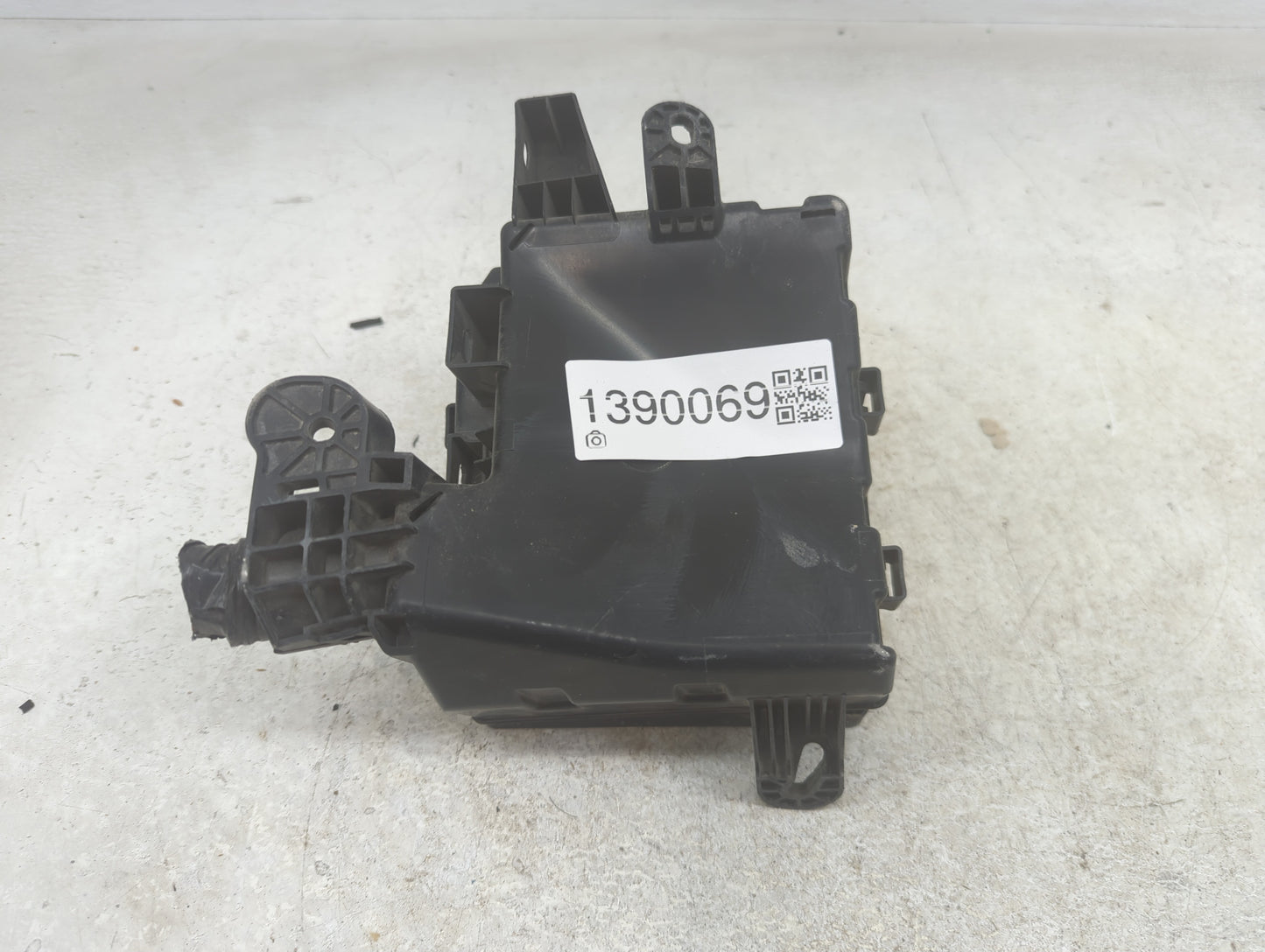 2013-2019 Nissan Sentra Fusebox Fuse Box Panel Relay Module Fits Fits 2013 2014 2015 2016 2017 2018 2019 OEM Used Auto Parts
