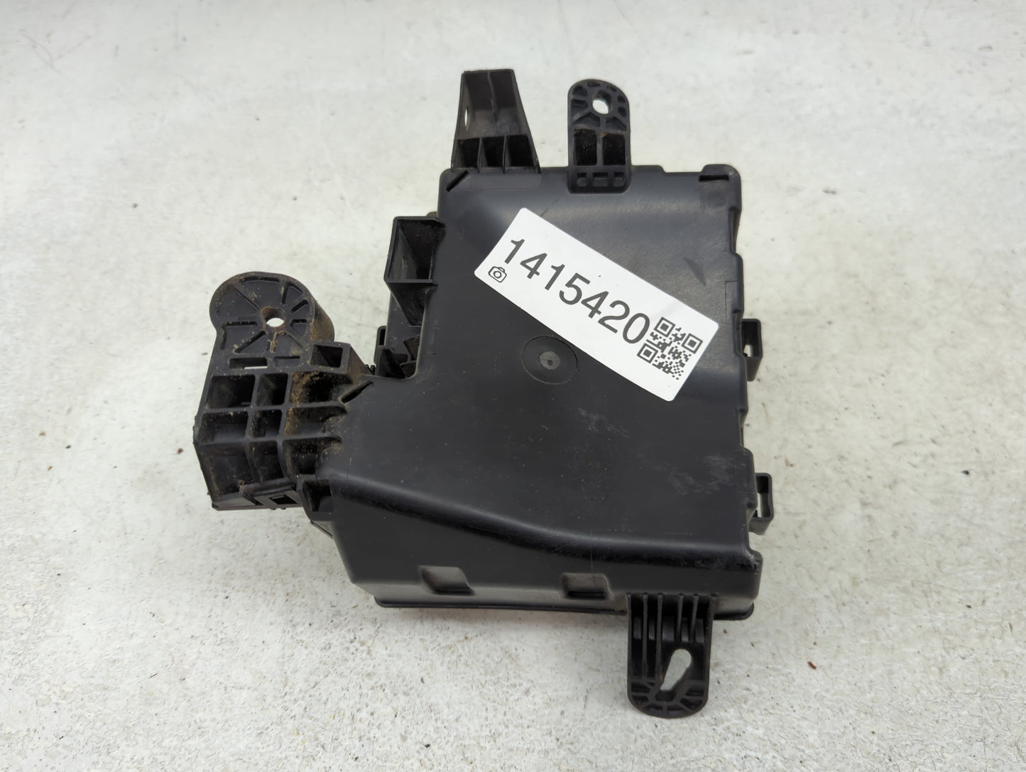 2013-2019 Nissan Sentra Fusebox Fuse Box Panel Relay Module P/N:284B7 3RA1A Fits Fits 2013 2014 2015 2016 2017 2018 2019 OEM