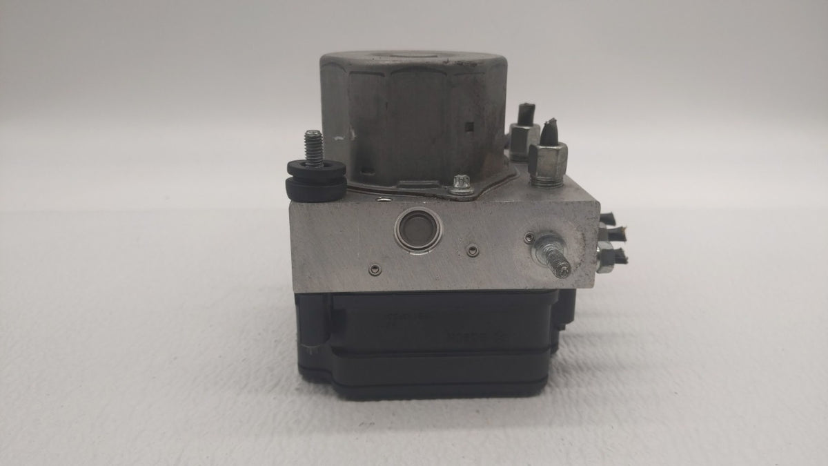 2016-2018 Nissan Sentra Anti-Lock Brake ABS Pump Module Actuator OEM P/N:47660 4FU0C 47660 4BU0C Fits Fits 2016 2017 2018 OE