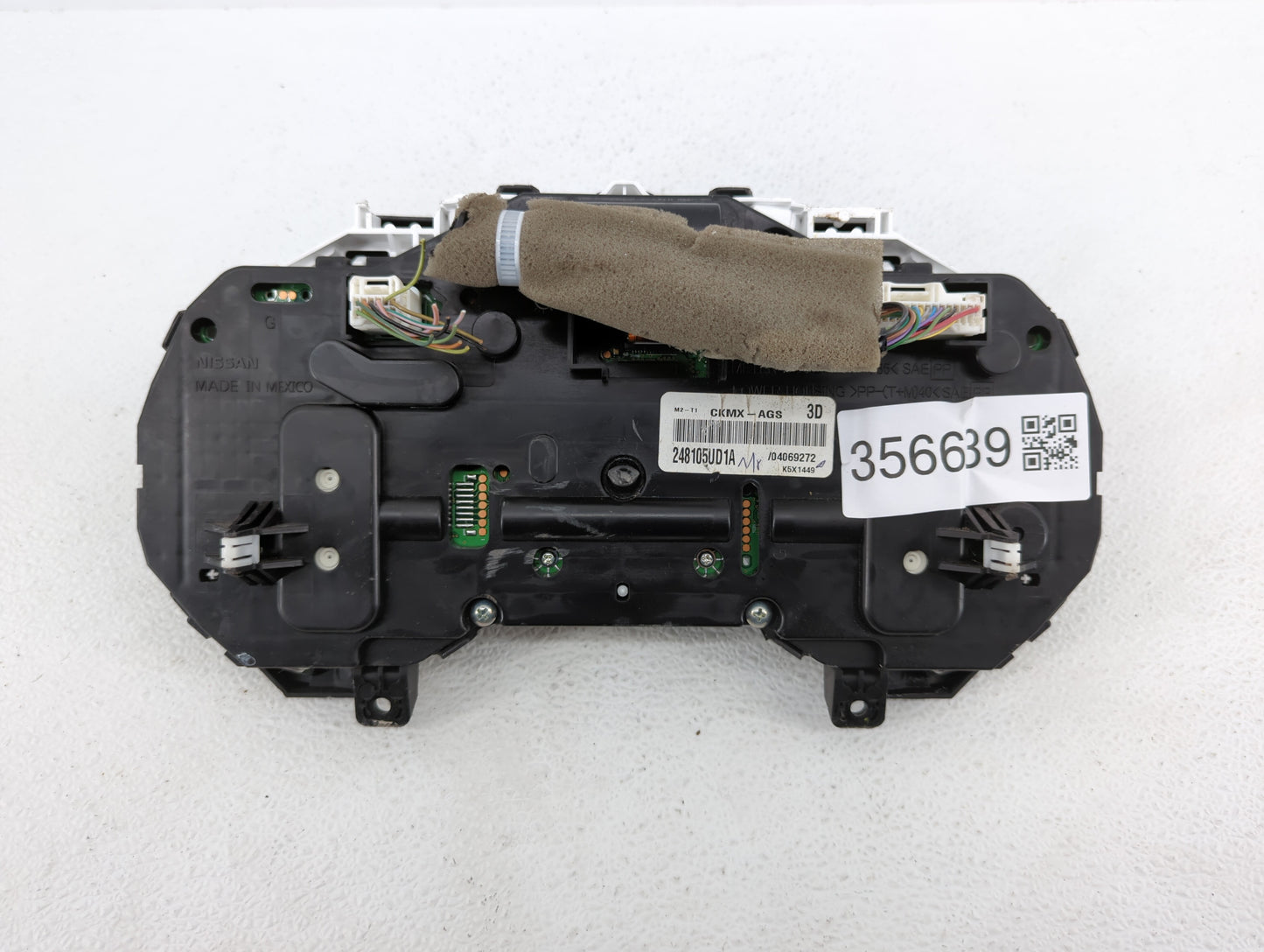 2017-2019 Nissan Sentra Instrument Cluster Speedometer Gauges P/N:248103YU9A 248105UD1A Fits Fits 2017 2018 2019 OEM Used Au