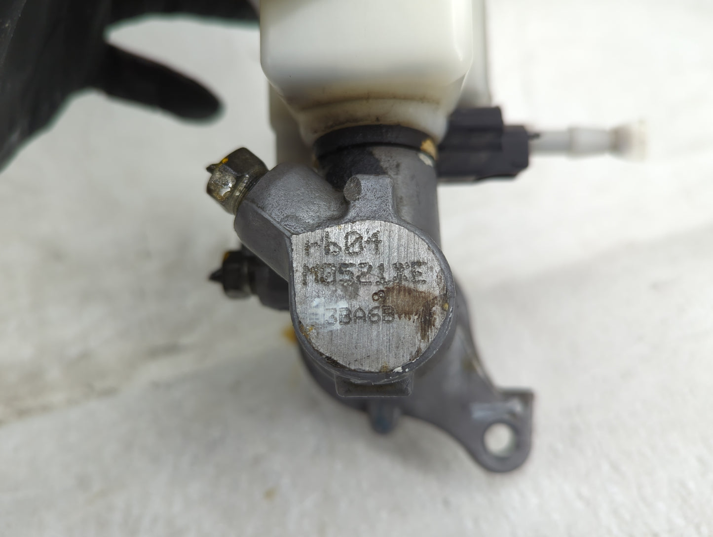 2012-2019 Nissan Versa Brake Master Cylinder 1451099 - Oemusedautoparts1.com