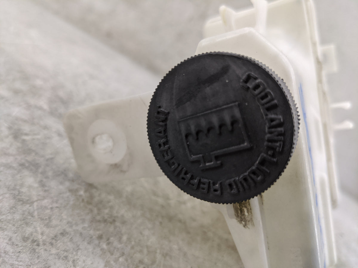 2013-2019 Nissan Versa Radiator Coolant Overflow Expansion Tank Bottle 1476943 - Oemusedautoparts1.com