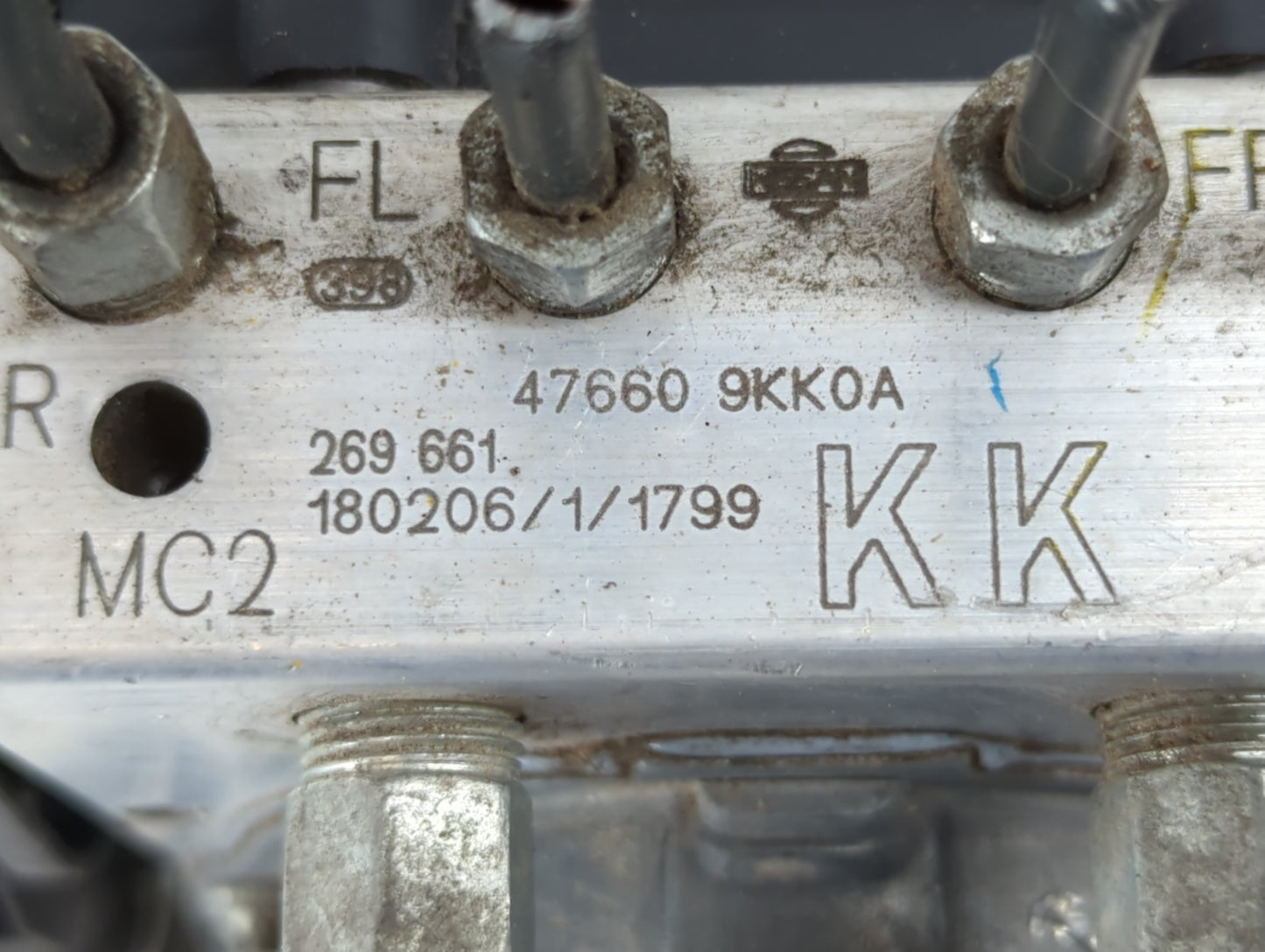 2015-2019 Nissan Versa ABS Pump Control Module Replacement P/N:47660 9KK0A Fits Fits 2015 2016 2017 2018 2019 OEM Used Auto