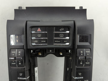 2017-2018 Porsche Macan Climate Control Module Temperature AC/Heater Replacement P/N:95B.907.040.AR 5HB011651-47 Fits OEM Used Auto Parts