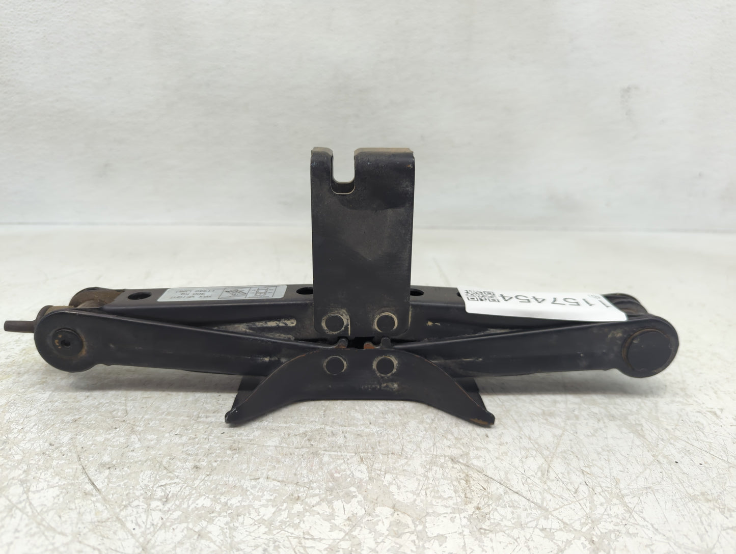 2018 Subaru Legacy Spare Scissor Car Jack - Oemusedautoparts1.com