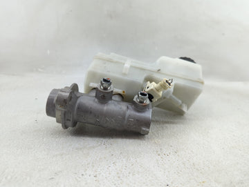 2018-2022 Toyota C-hr Brake Master Cylinder