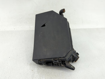2018-2022 Toyota C-Hr Fusebox Fuse Box Panel Relay Module Fits Fits 2018 2019 2020 2021 2022 OEM Used Auto Parts