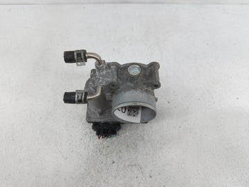 2018 Toyota C-Hr Throttle Body P/N:22030-0P050 22030-0T130, 22030-37040 Fits Fits 2013 2014 OEM Used Auto Parts