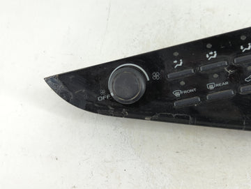2018-2022 Toyota Camry Climate Control Module Temperature AC/Heater Replacement P/N:55900-06470 Fits Fits 2018 2019 2020 2021 2022 OEM Used Auto Parts