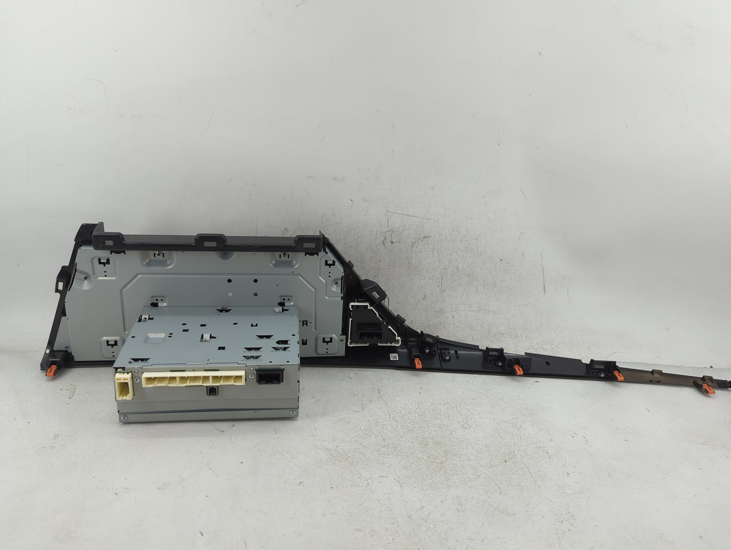 2018 Toyota Camry Radio AM FM Cd Player Receiver Replacement P/N:86140-06440 Fits OEM Used Auto Parts - Oemusedautoparts1.co