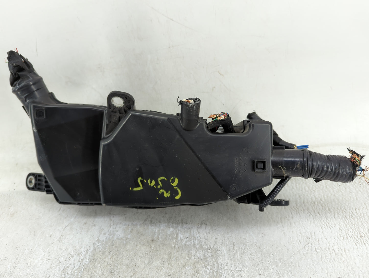 2018-2022 Toyota Camry Fusebox Fuse Box Panel Relay Module Fits Fits 2018 2019 2020 2021 2022 OEM Used Auto Parts - Oemuseda