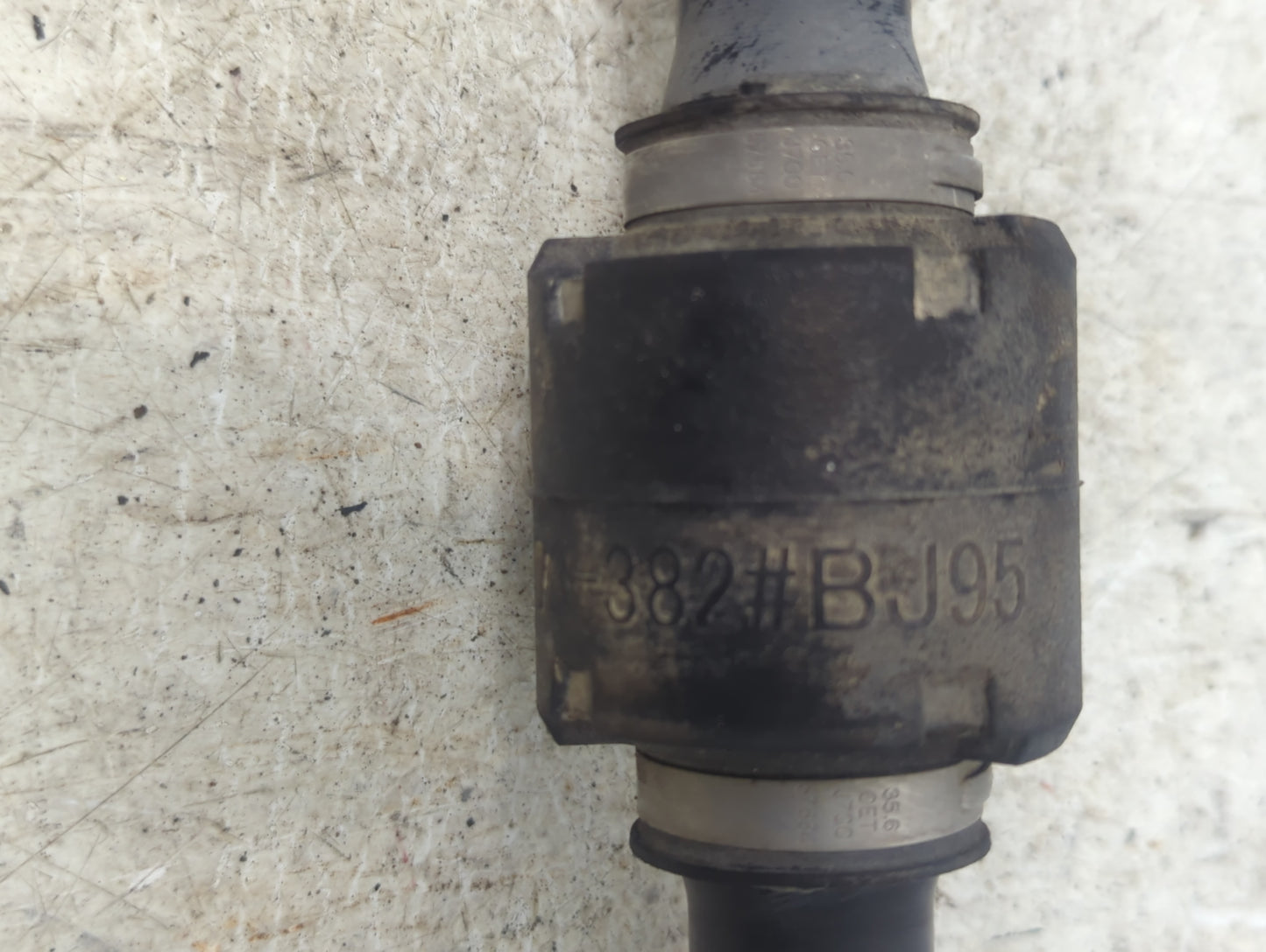 2018-2022 Toyota Camry Axle Shaft Front Driver Cv C/v 1428940 - Oemusedautoparts1.com