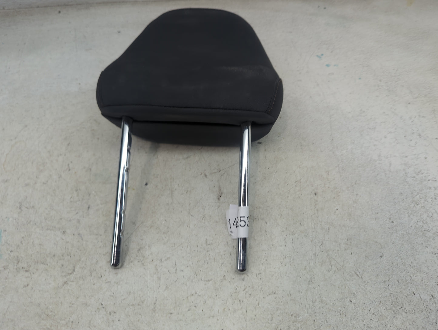 2018 Toyota Camry Headrest Head Rest Front Driver Seat Black 1472533 - Oemusedautoparts1.com