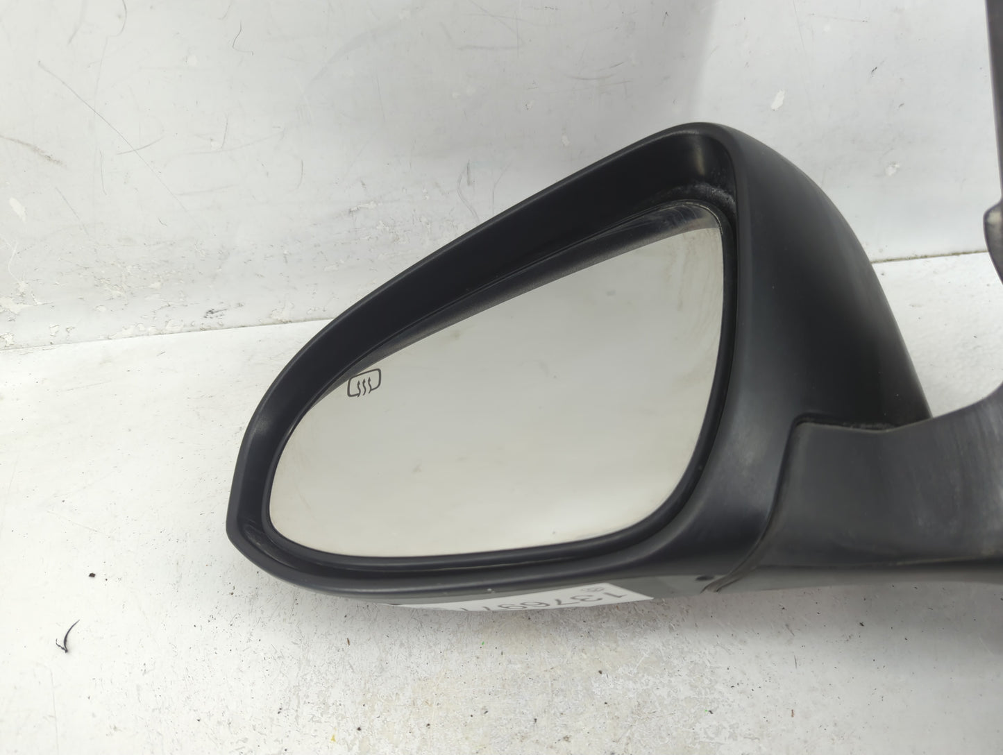 2014-2019 Toyota Corolla Driver Side View Mirror - Left Door Mirror OEM Used - Oemusedautoparts1.com