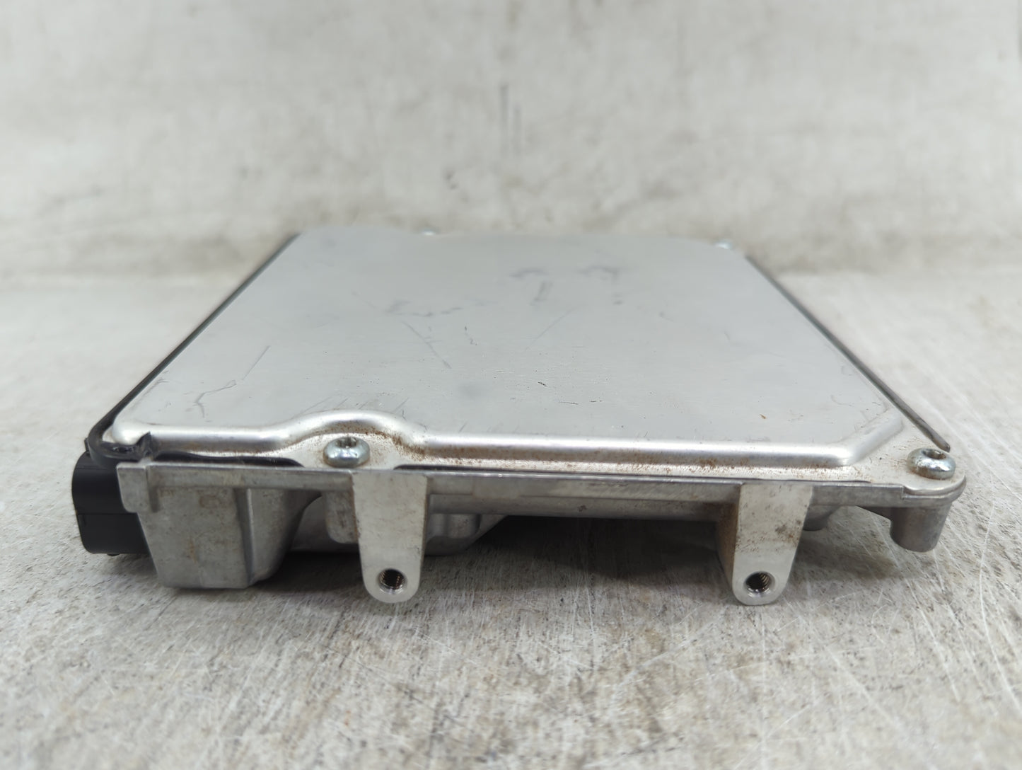 2017-2018 Toyota Corolla PCM Engine Control Computer ECU ECM PCU OEM P/N:89661-0W191 Fits Fits 2017 2018 OEM Used Auto Parts