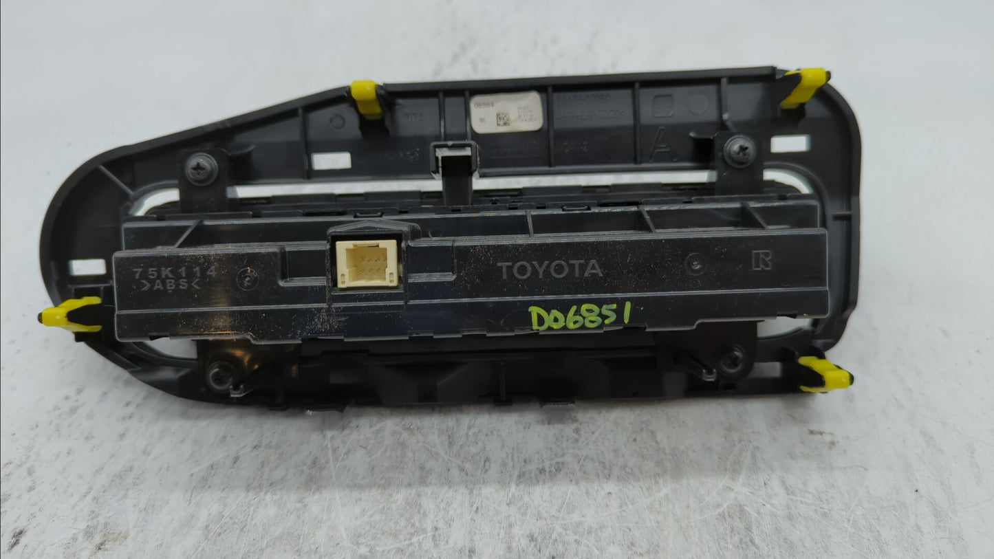 2017-2019 Toyota Corolla Climate Control Module Temperature AC/Heater Replacement P/N:55900-02A30 55468-02060 Fits OEM Used
