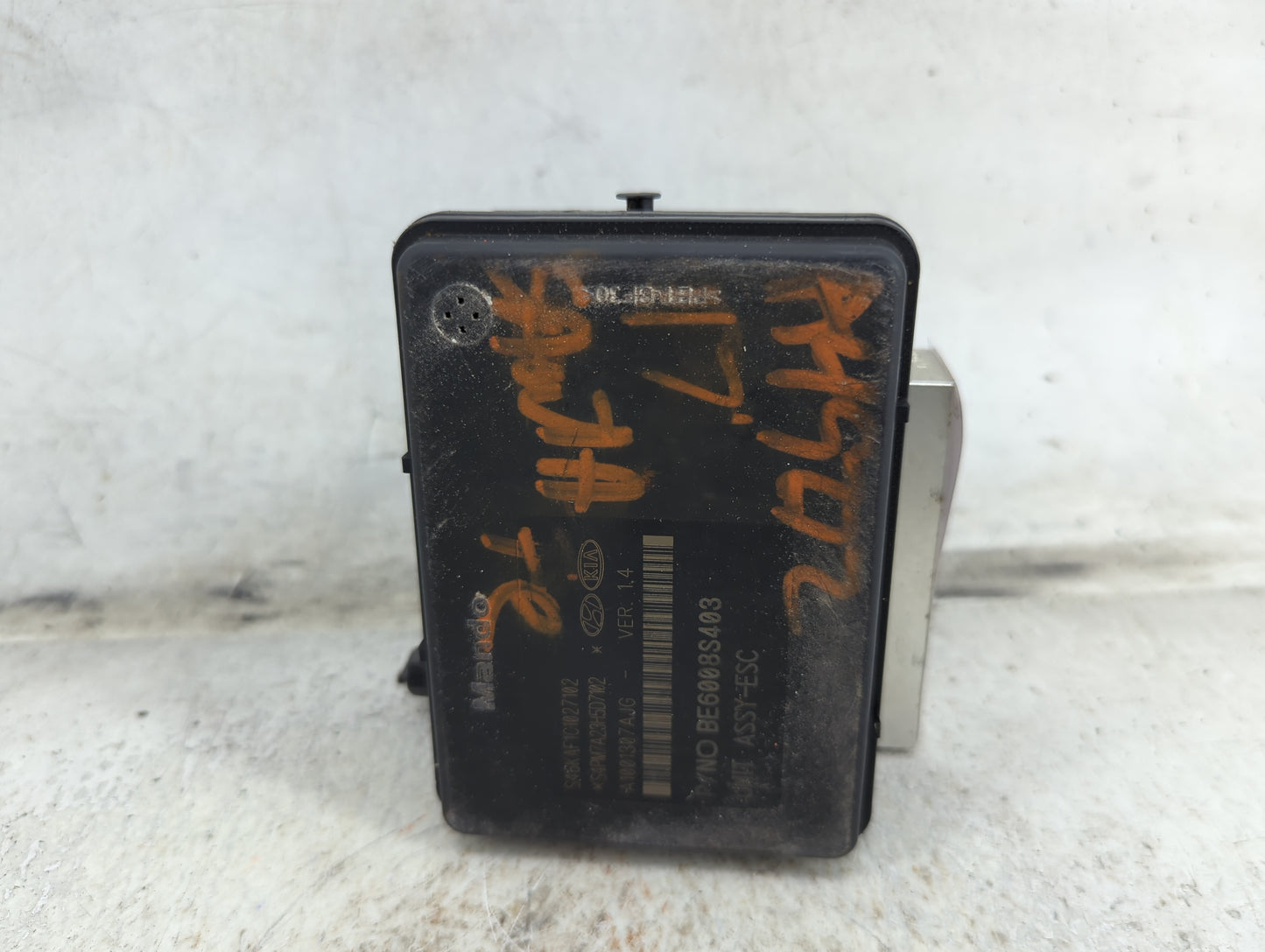 2017-2019 Toyota Highlander ABS Pump Control Module Replacement P/N:44540-0E070 133800-16033, 89541-0E070 Fits Fits 2017 201