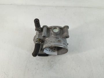 2017-2022 Toyota Highlander Throttle Body P/N:22030-0P060 Fits Fits 2016 2017 2018 2019 2020 2021 2022 OEM Used Auto Parts