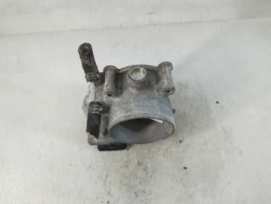 2017-2022 Toyota Highlander Throttle Body P/N:22030-0P060 Fits Fits 2016 2017 2018 2019 2020 2021 2022 OEM Used Auto Parts