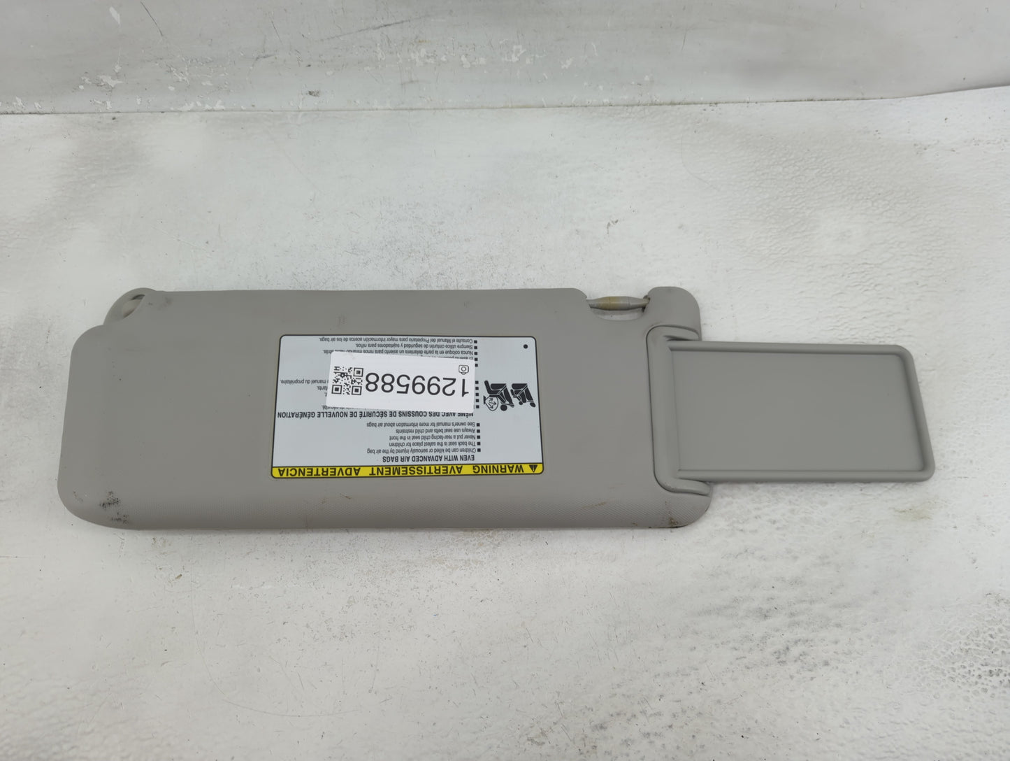 2013-2018 Toyota Rav4 Sun Visor Shade Replacement Driver Left Mirror Fits Fits 2013 2014 2015 2016 2017 2018 OEM Used Auto P