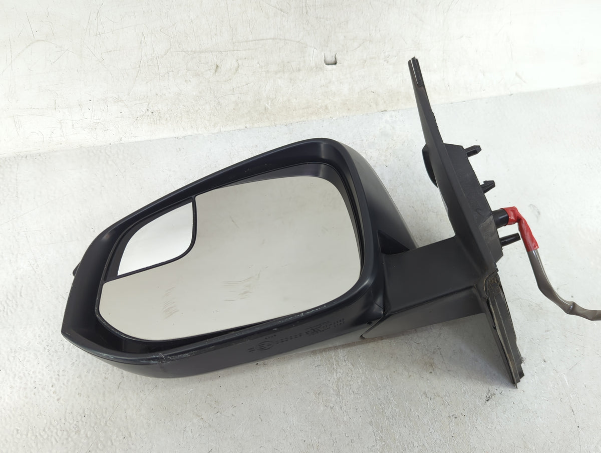 2018 Toyota Rav4 Driver Side View Mirror - Left Door Mirror OEM Used - Oemusedautoparts1.com