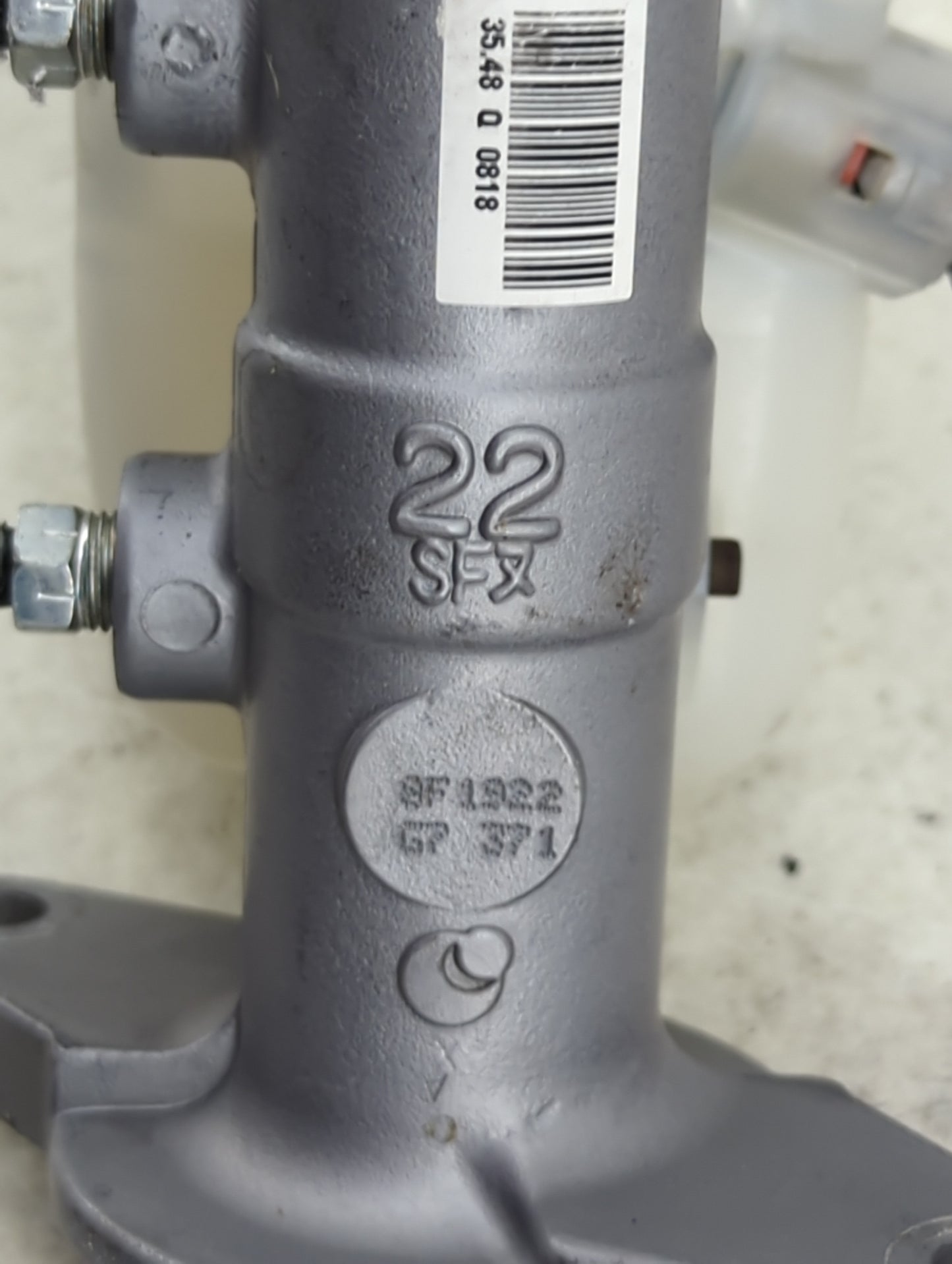 2013-2018 Toyota Rav4 Brake Master Cylinder 1490734 - Oemusedautoparts1.com