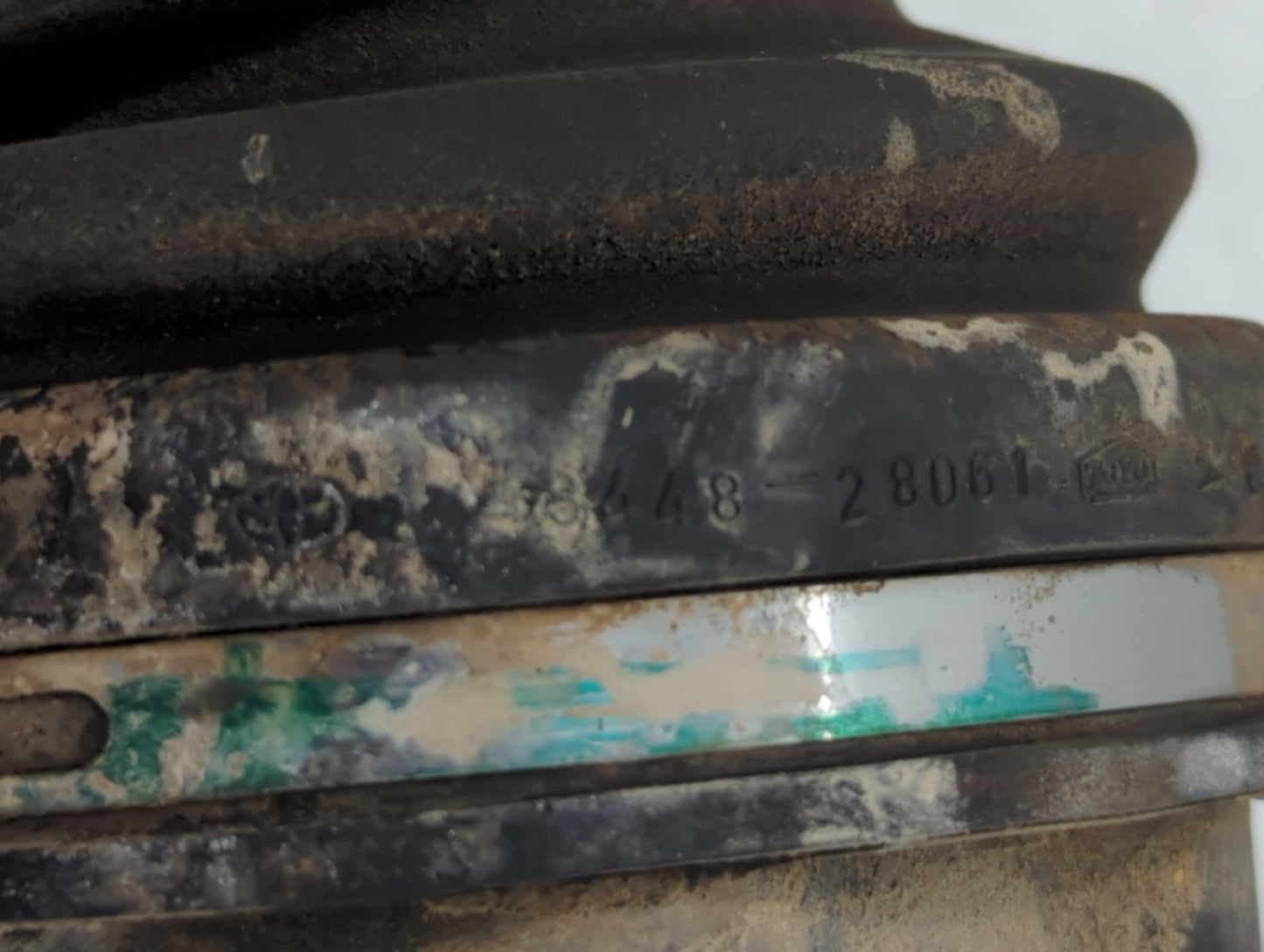 2013-2018 Toyota Rav4 Axle Shaft Front Passenger Cv C/v - Oemusedautoparts1.com