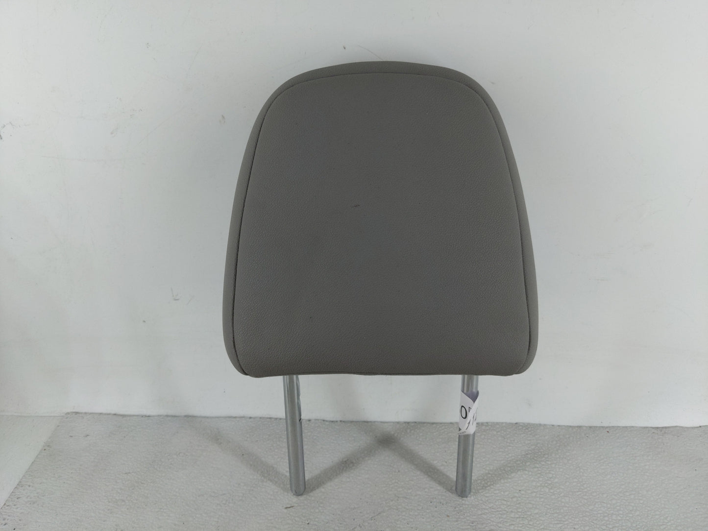 2012-2020 Toyota Sienna Headrest Head Rest Front Driver Passenger Seat - Oemusedautoparts1.com