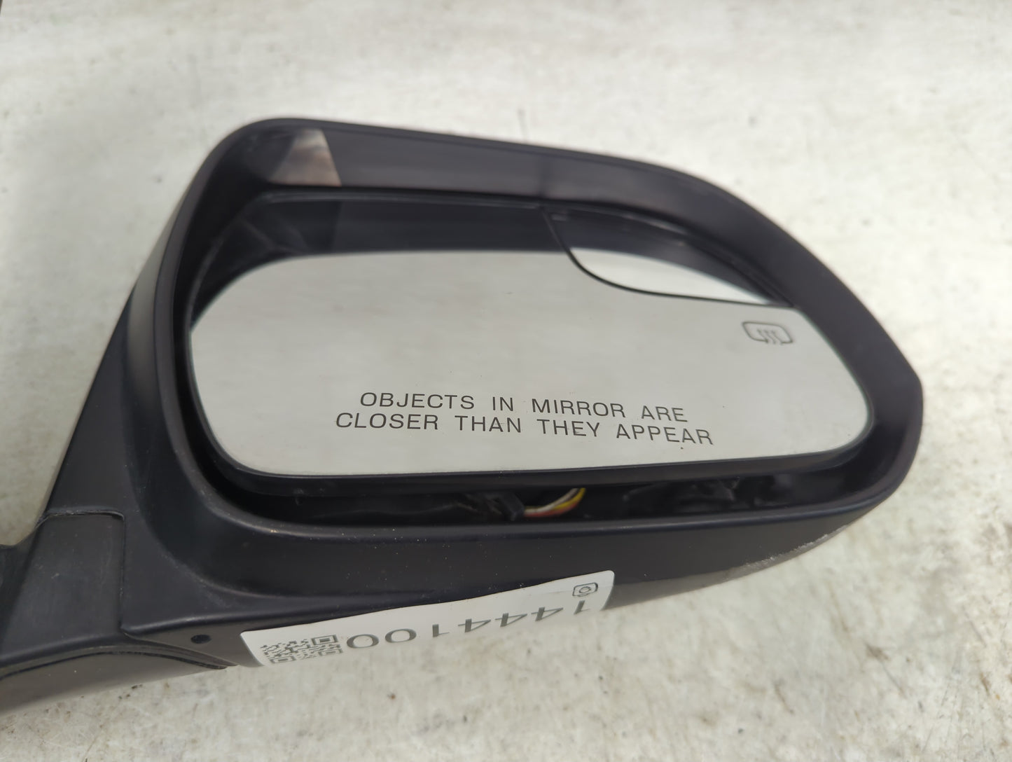 2018-2020 Toyota Sienna Passenger Side View Mirror - Right Door Mirror OEM Used - Oemusedautoparts1.com