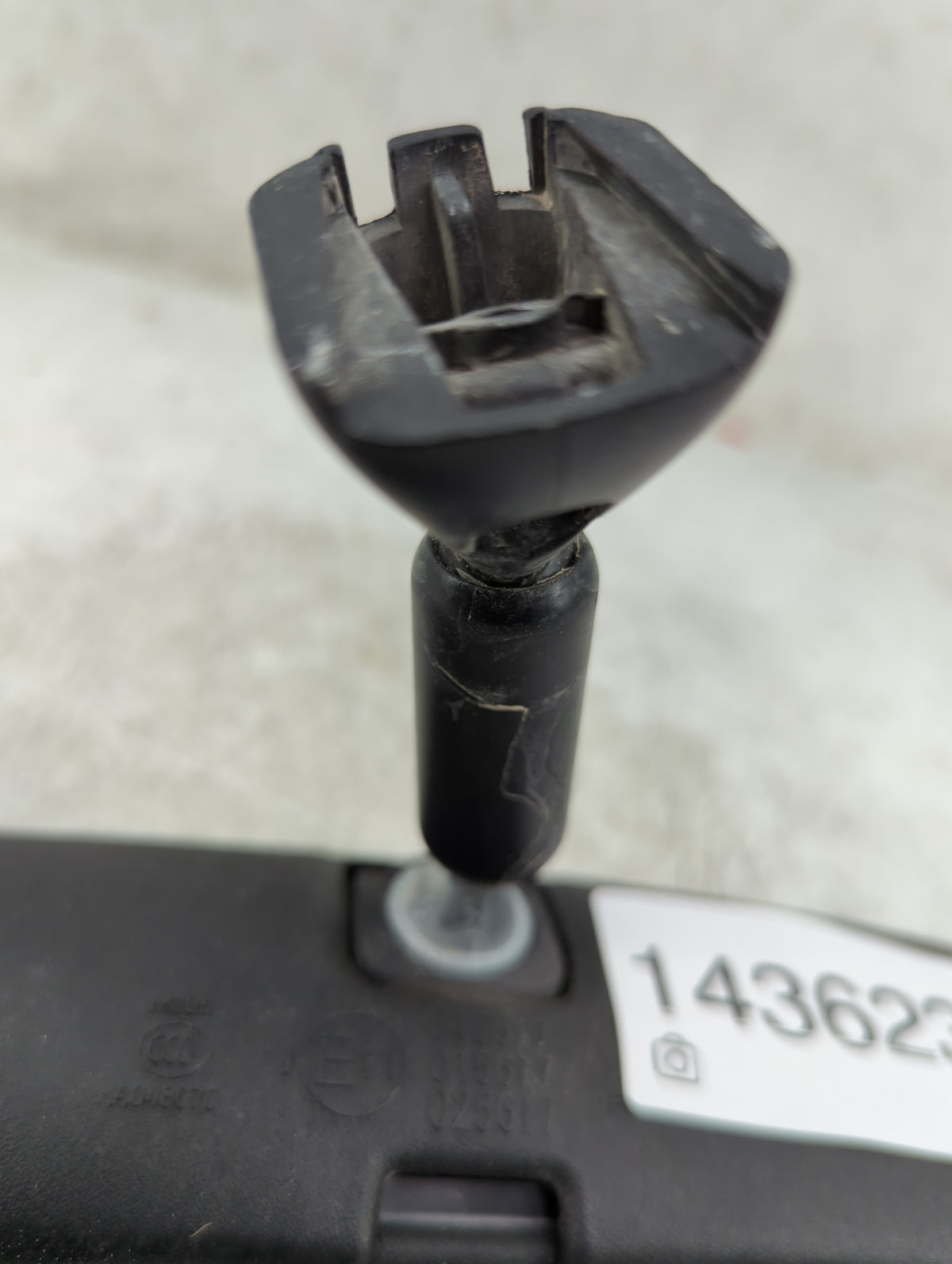 2016-2020 Toyota Yaris Interior Rear View Mirror Replacement OEM P/N:E11045617 E11015617 Fits Fits 2016 2017 2018 2019 2020