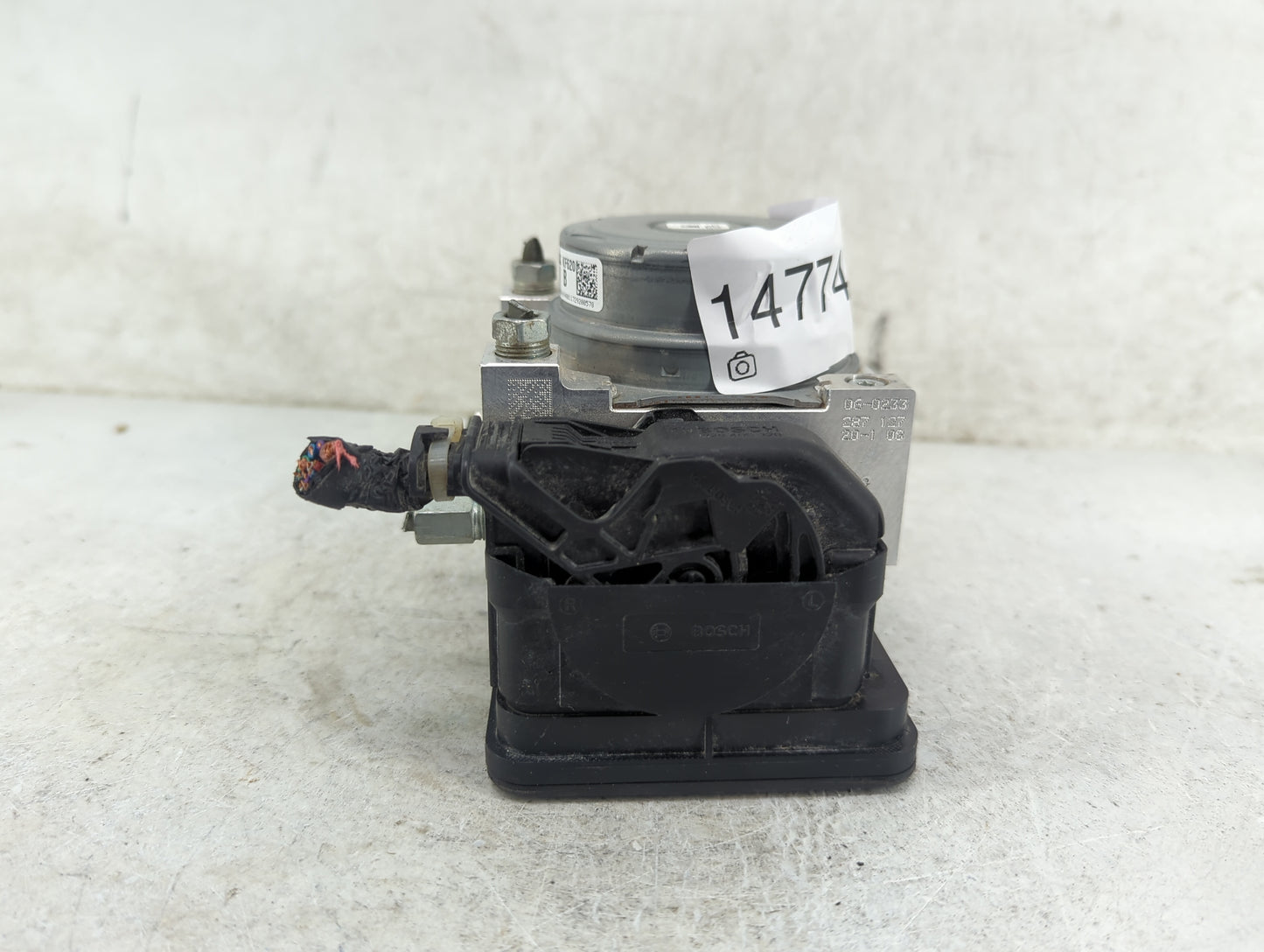 2018 Toyota Yaris Ia ABS Pump Control Module Replacement P/N:DG7L437A0 KF620 Fits OEM Used Auto Parts - Oemusedautoparts1.co
