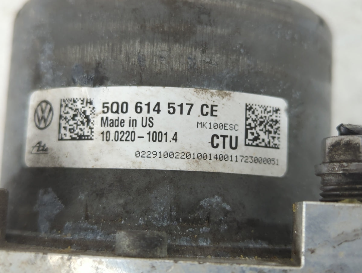 2018-2019 Volkswagen Atlas Anti-Lock Brake ABS Pump Module Actuator OEM P/N:5Q0 614 517 CE Fits Fits 2018 2019 OEM Used Auto