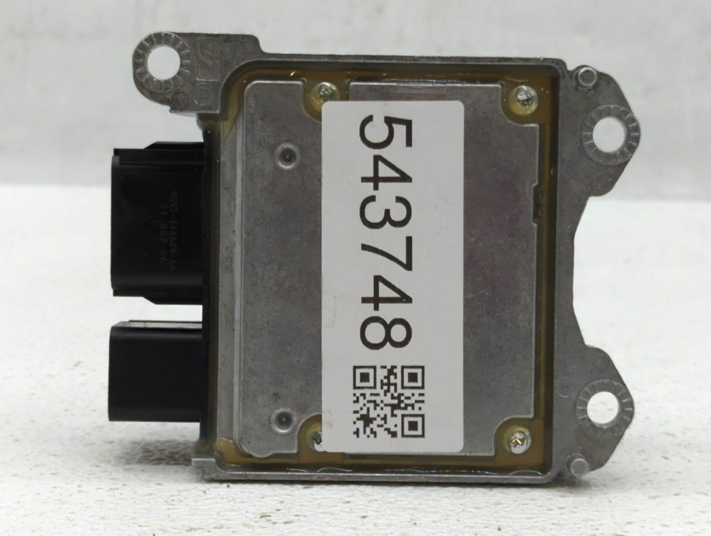 2018 Volkswagen Beetle Chassis Control Module Ccm Bcm Body Control - Oemusedautoparts1.com