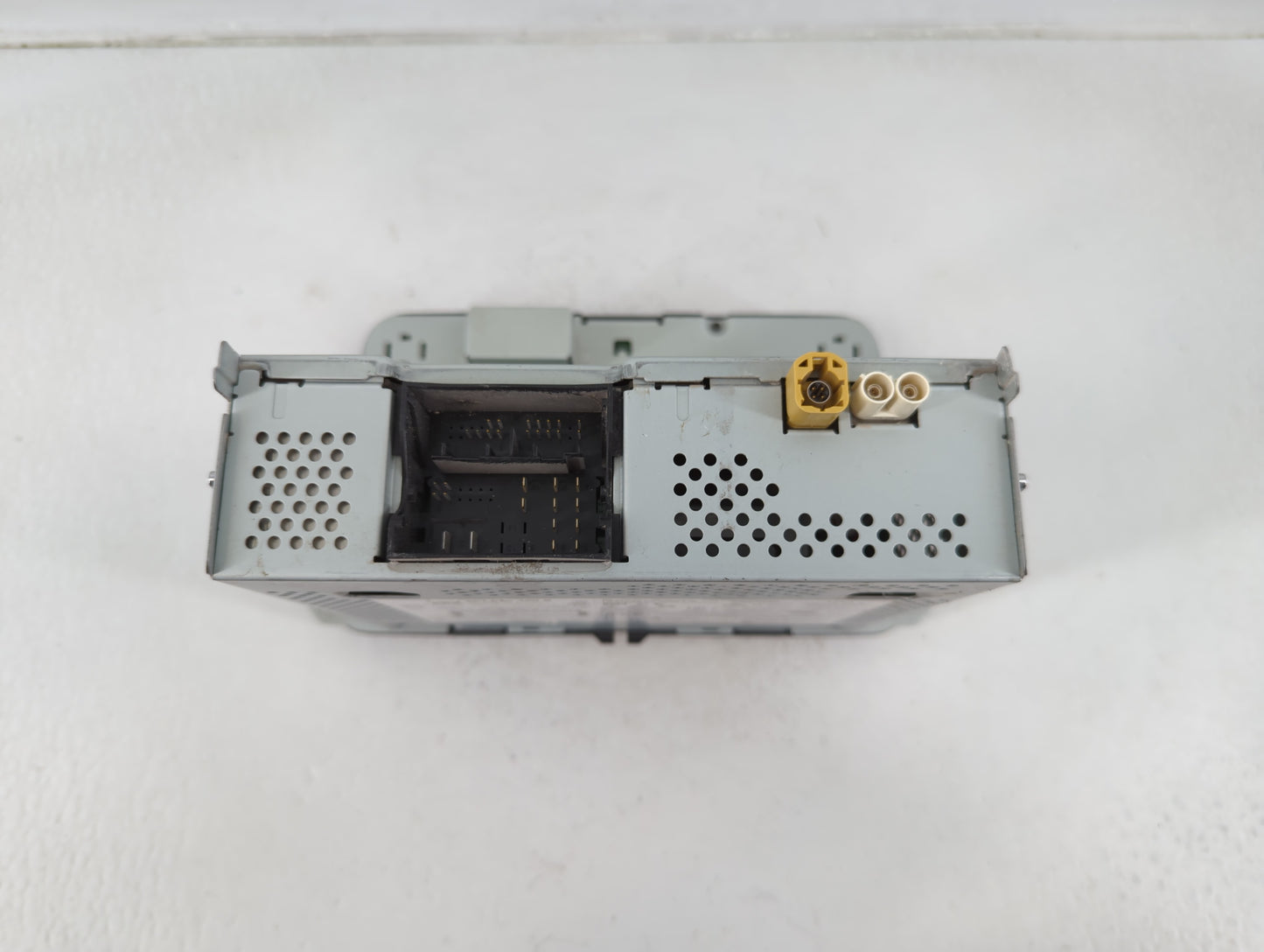2018 Volkswagen Jetta Radio AM FM Cd Player Receiver Replacement P/N:561 035 150 B Fits Fits 2019 OEM Used Auto Parts - Oemu