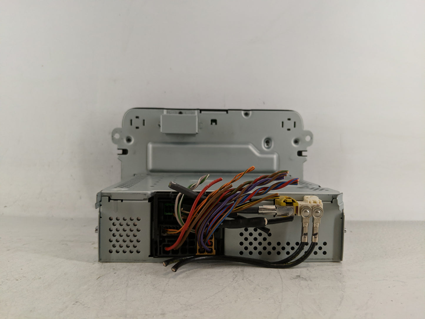 2018 Volkswagen Jetta Radio AM FM Cd Player Receiver Replacement P/N:5C0 036 200 D 561 035 150 B Fits Fits 2019 OEM Used Aut