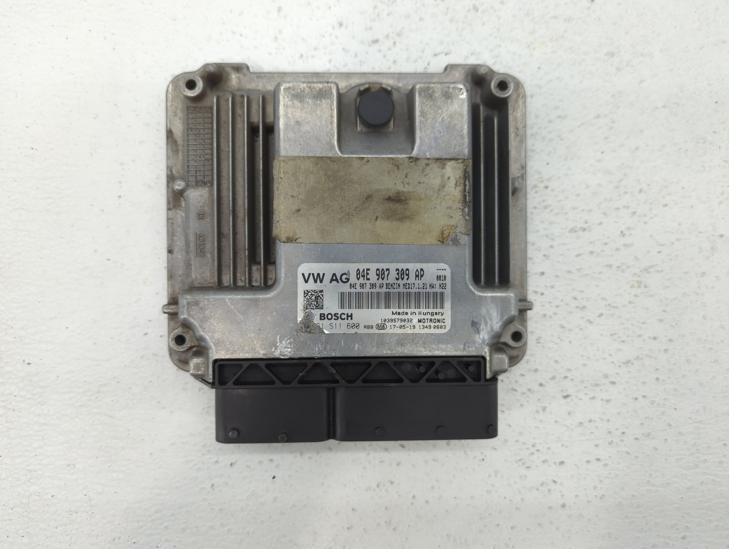 2018 Volkswagen Jetta PCM Engine Control Computer ECU ECM PCU OEM P/N:04E 907 309 AP Fits OEM Used Auto Parts - Oemusedautop