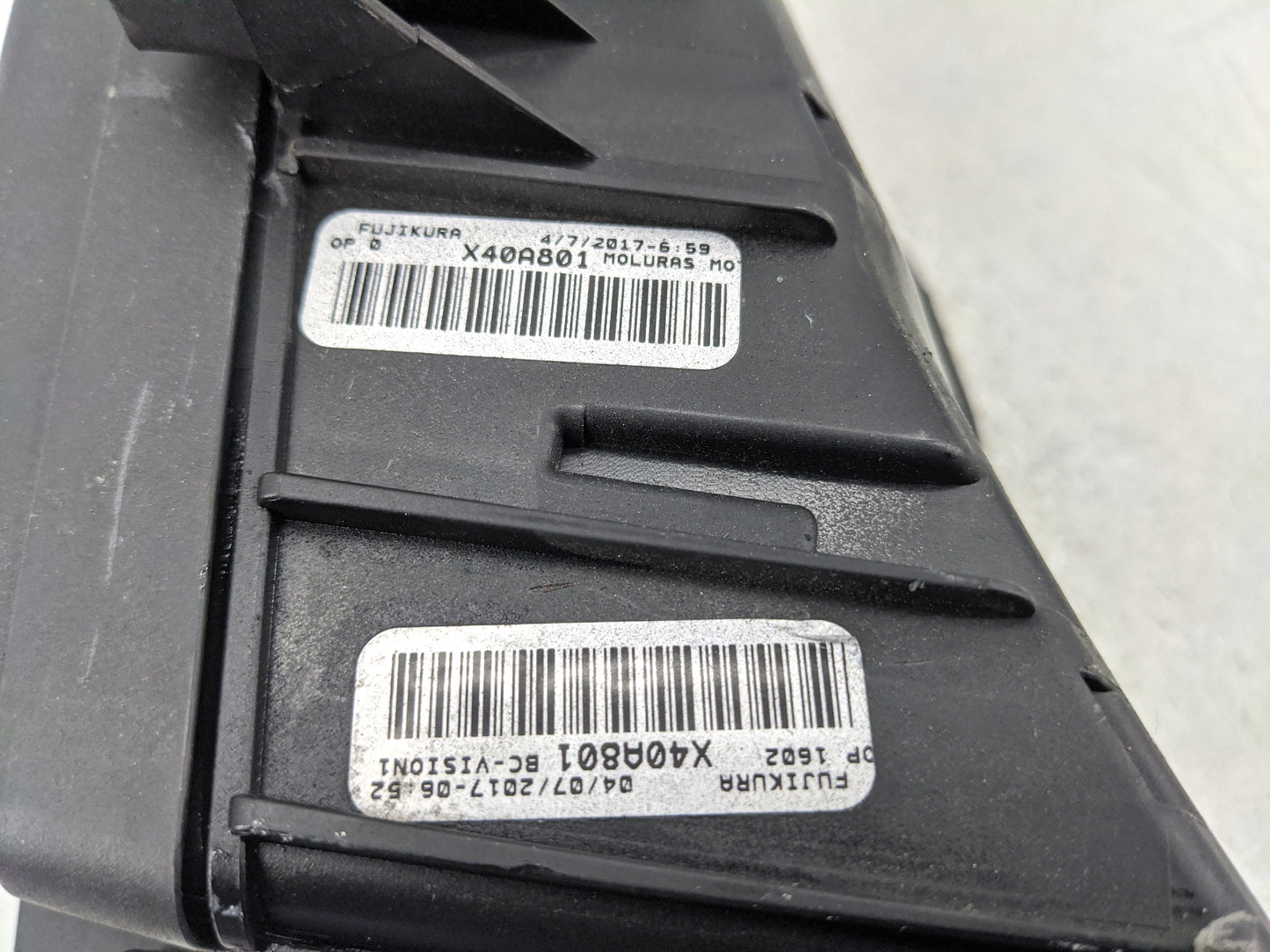 2018-2022 Volkswagen Tiguan Fusebox Fuse Box Panel Relay Module Fits Fits 2015 2016 2017 2018 2019 2020 2021 2022 OEM Used A
