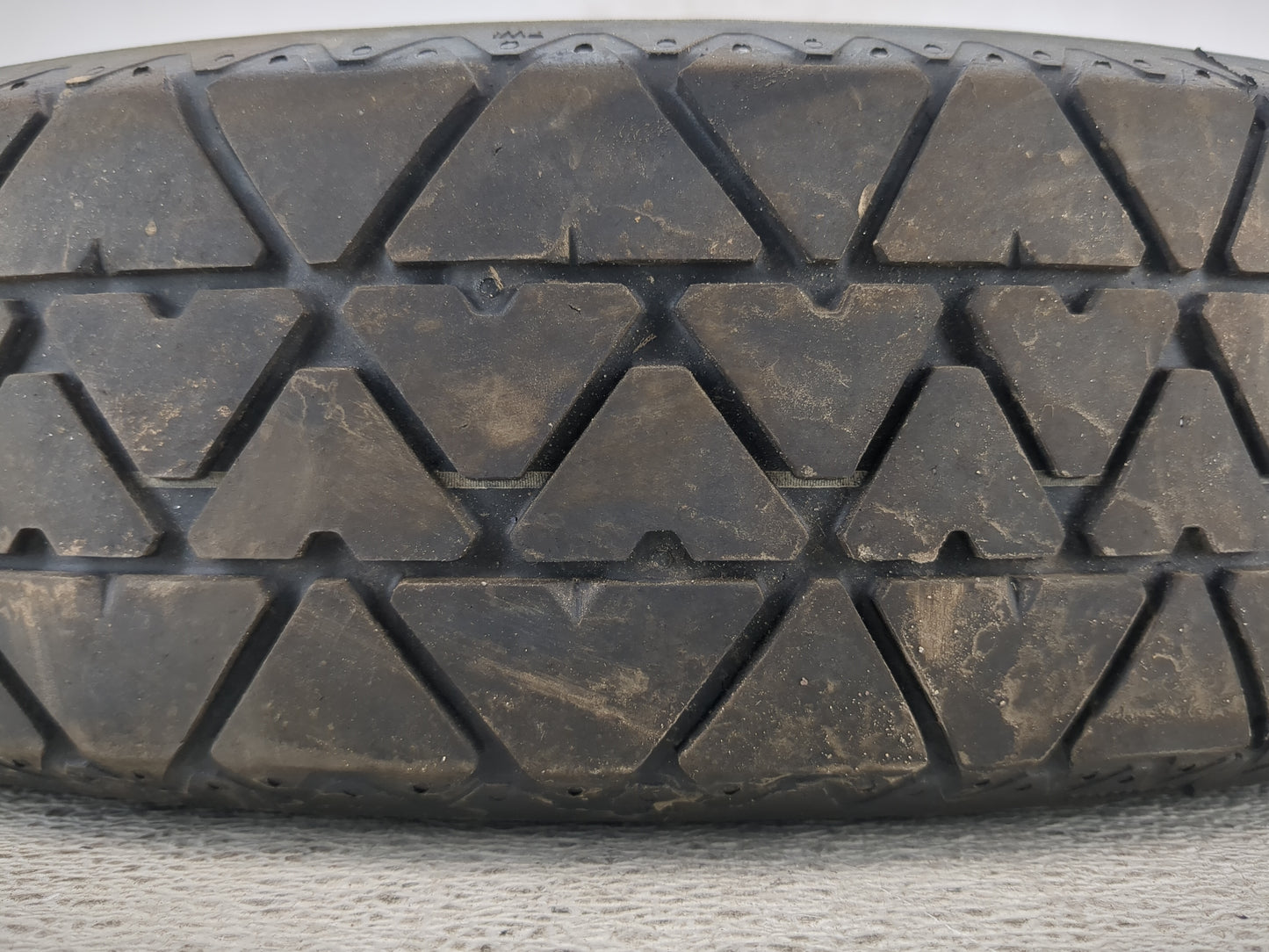 2018 Volkswagen Tiguan Spare Donut Tire Wheel Rim Oem - Oemusedautoparts1.com
