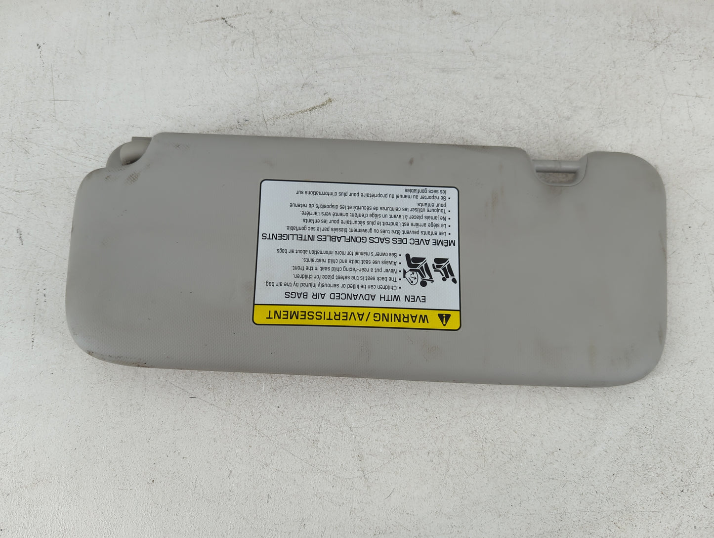 2013-2018 Volvo V60 Sun Visor Shade Replacement Passenger Right Mirror Fits Fits 2011 2012 2013 2014 2015 2016 2017 2018 OEM