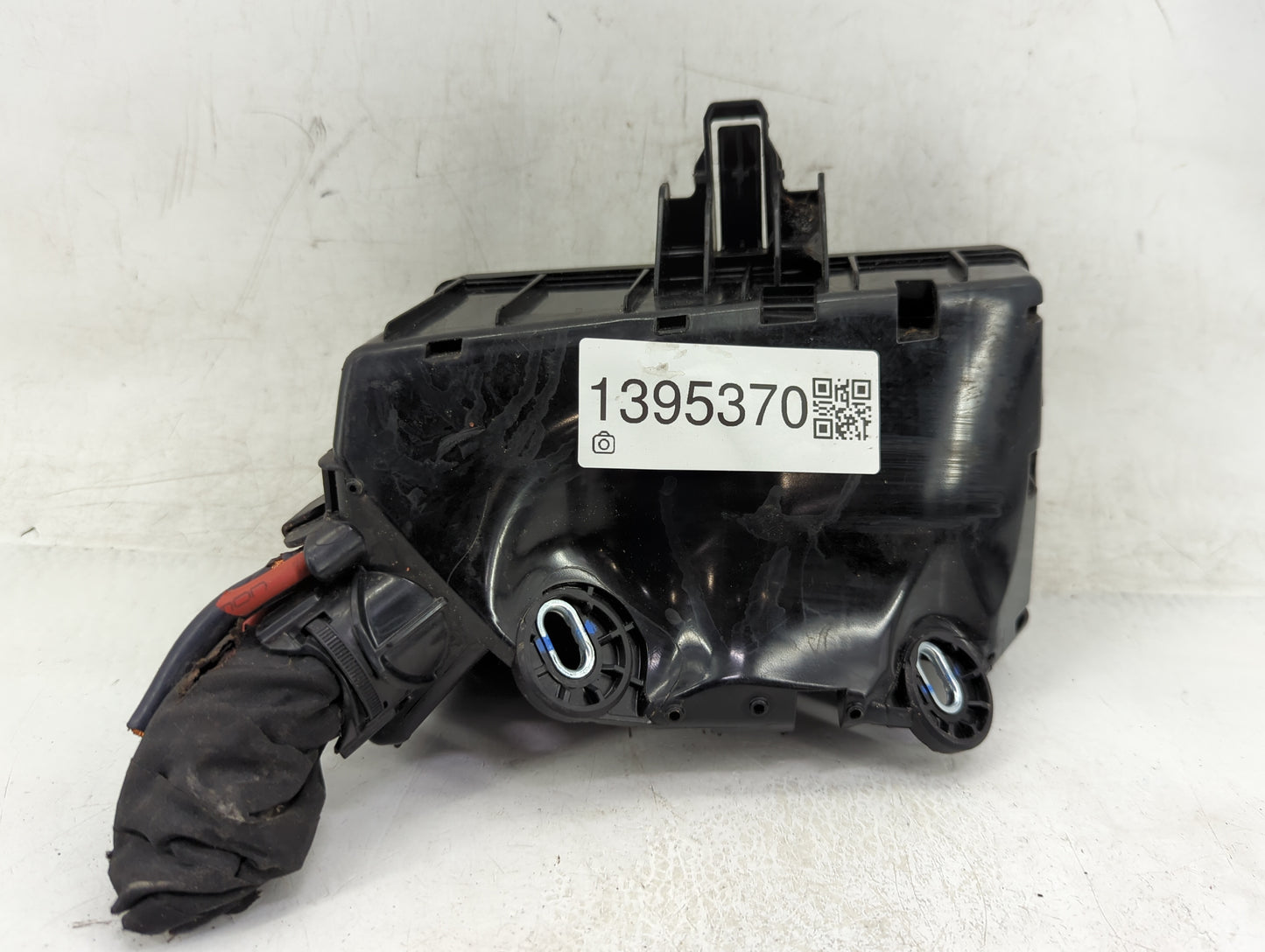 2015-2018 Audi A3 Fusebox Fuse Box Panel Relay Module P/N:6351-2386 5Q0 937 132 A Fits Fits 2015 2016 2017 2018 2019 2020 20