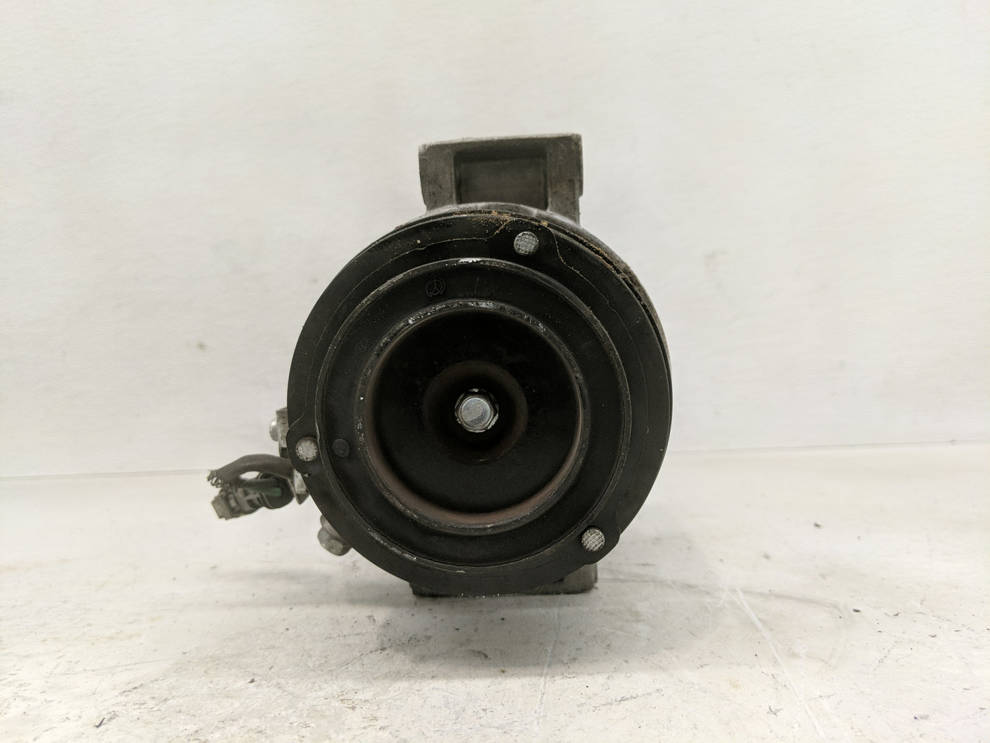 2017-2019 Audi Q7 Air Conditioning A/c Ac Compressor Oem - Oemusedautoparts1.com