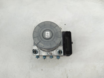 2019-2020 Bmw 330i ABS Pump Control Module Replacement Fits Fits 2019 2020 OEM Used Auto Parts