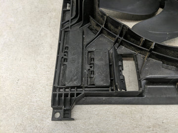 2019-2020 Bmw 330i Electric Radiator Cooling Fan Motor Assembly 1461291