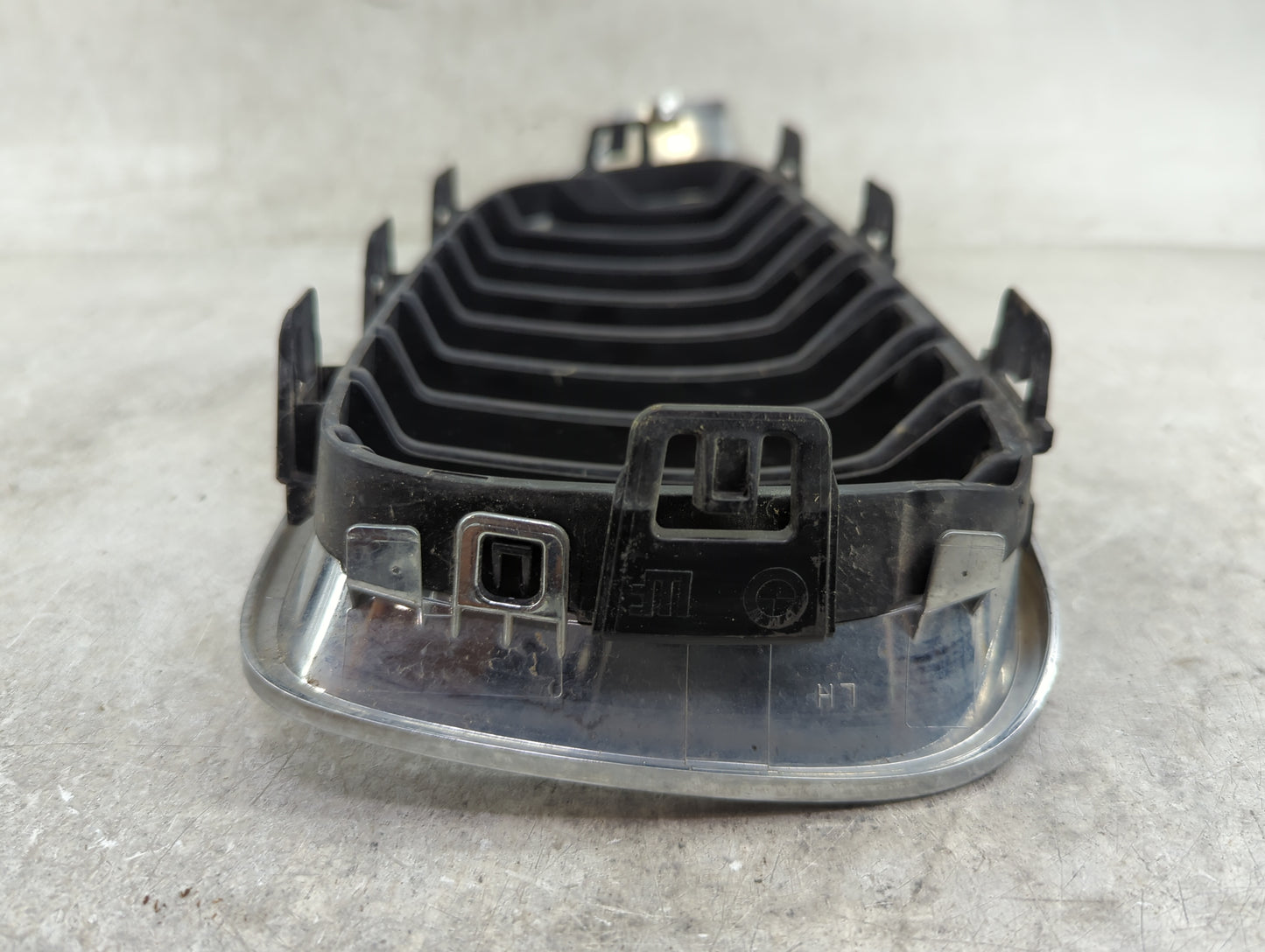 2017-2020 Bmw 430i Front Grille Bumper Not Included 1459549 - Oemusedautoparts1.com