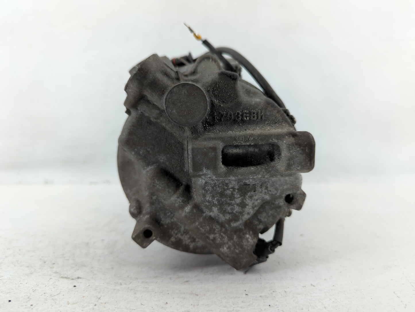 2018-2020 Bmw M5 Air Conditioning A/c Ac Compressor Oem - Oemusedautoparts1.com