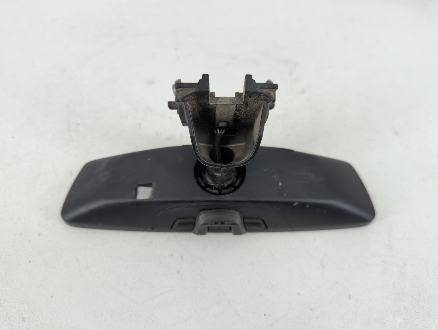 2018-2019 Bmw X3 Interior Rear View Mirror Replacement OEM P/N:E11048370 Fits Fits 2018 2019 OEM Used Auto Parts - Oemusedau