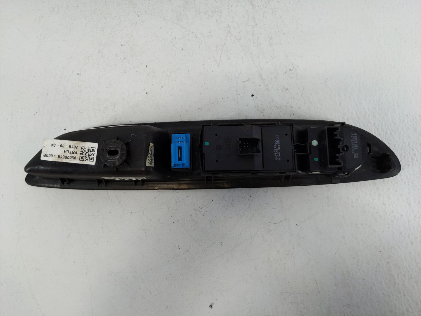 2017-2020 Buick Encore Master Power Window Switch Replacement Driver Side Left P/N:22915128 95025518-600R Fits OEM Used Auto
